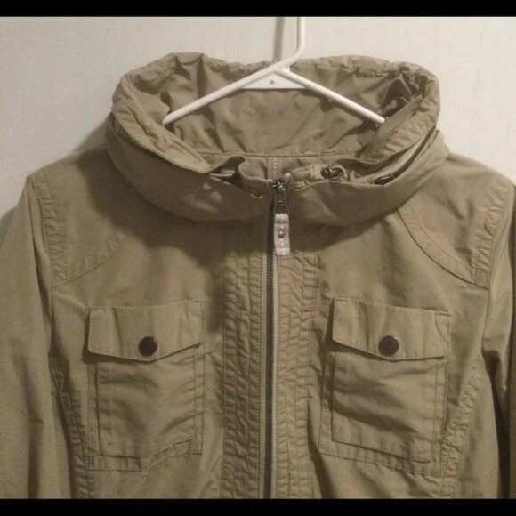 Eddie Bauer Travex Trek & Travel Jacket - Picture 4 of 10